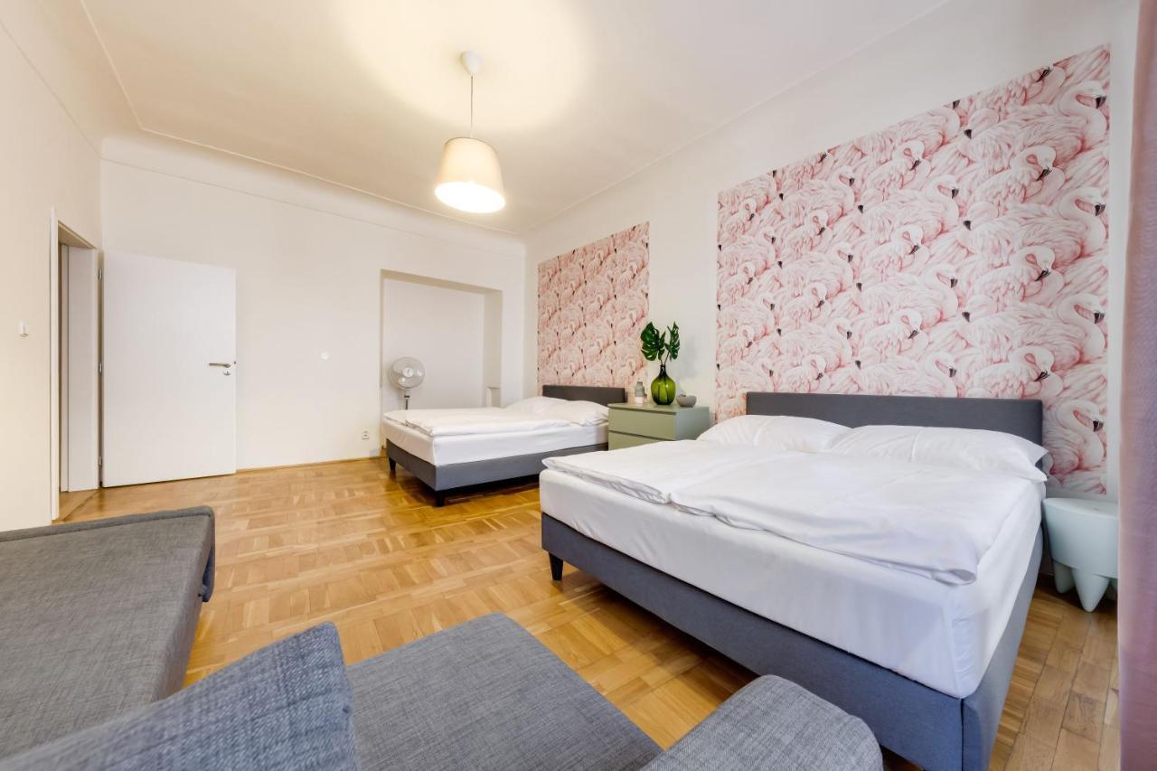 Curiosity Apartments Prague Extérieur photo