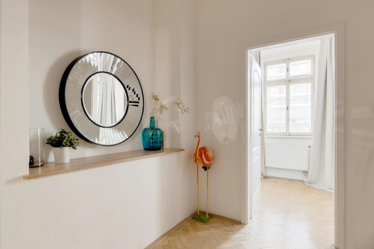 Curiosity Apartments Prague Extérieur photo