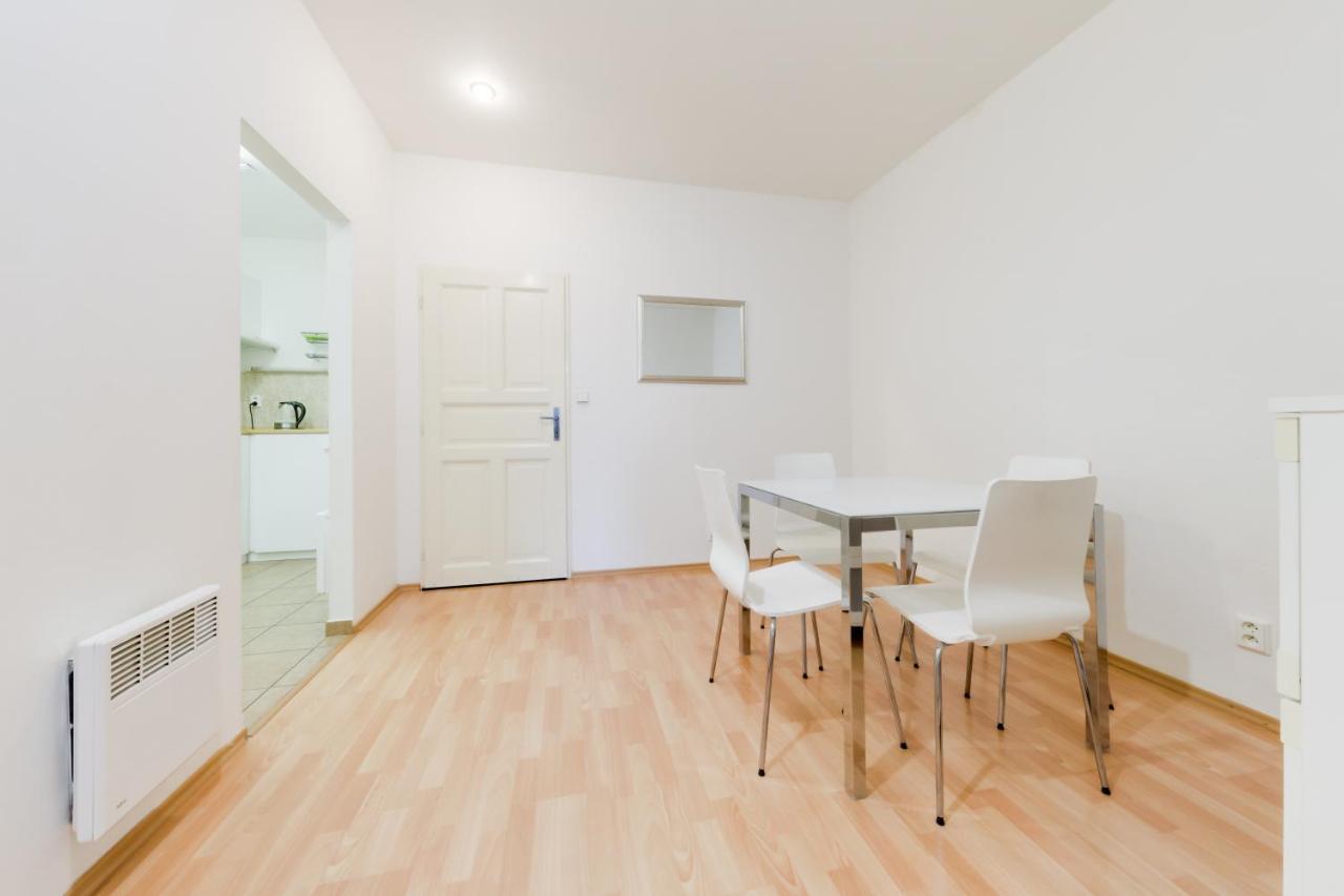 Curiosity Apartments Prague Extérieur photo