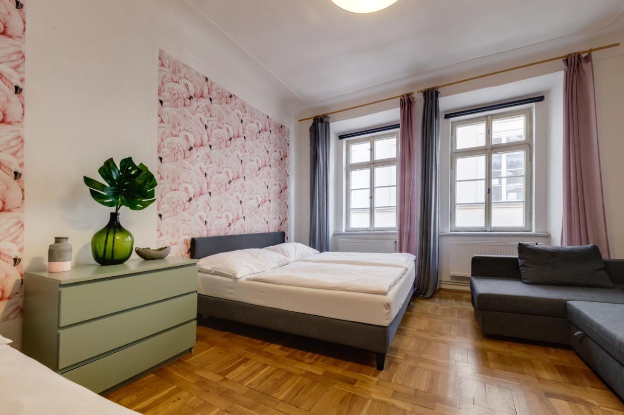 Curiosity Apartments Prague Extérieur photo